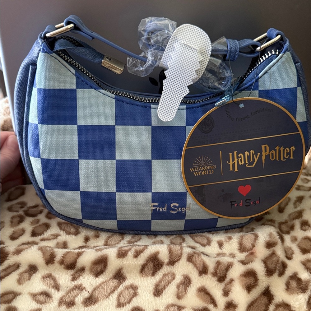 Fred Segal - Harry Potter Quidditch House Ravenclaw Crossbody - Picture 2 of 6